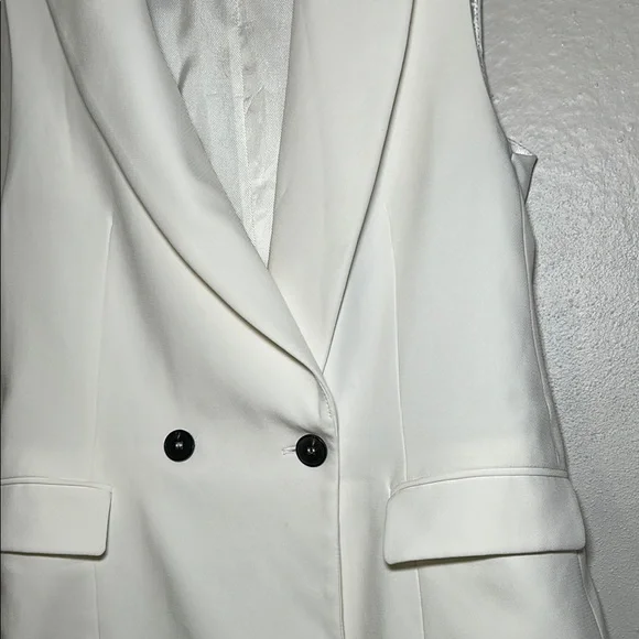 Zara Ivory Double-Breasted Vest - Picture 6 of 11